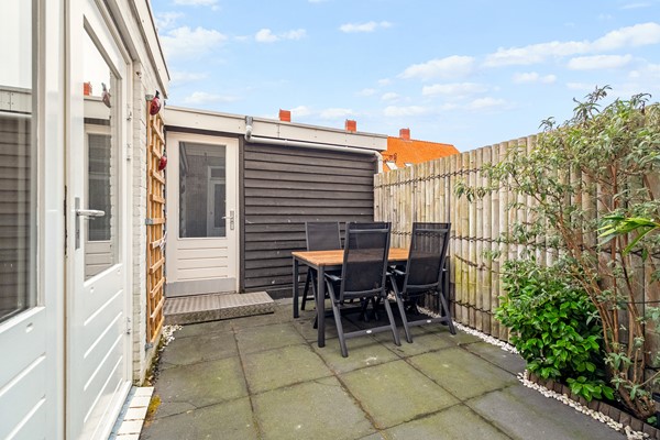 Medium property photo - Bloemstraat 32, 1782 LE Den Helder